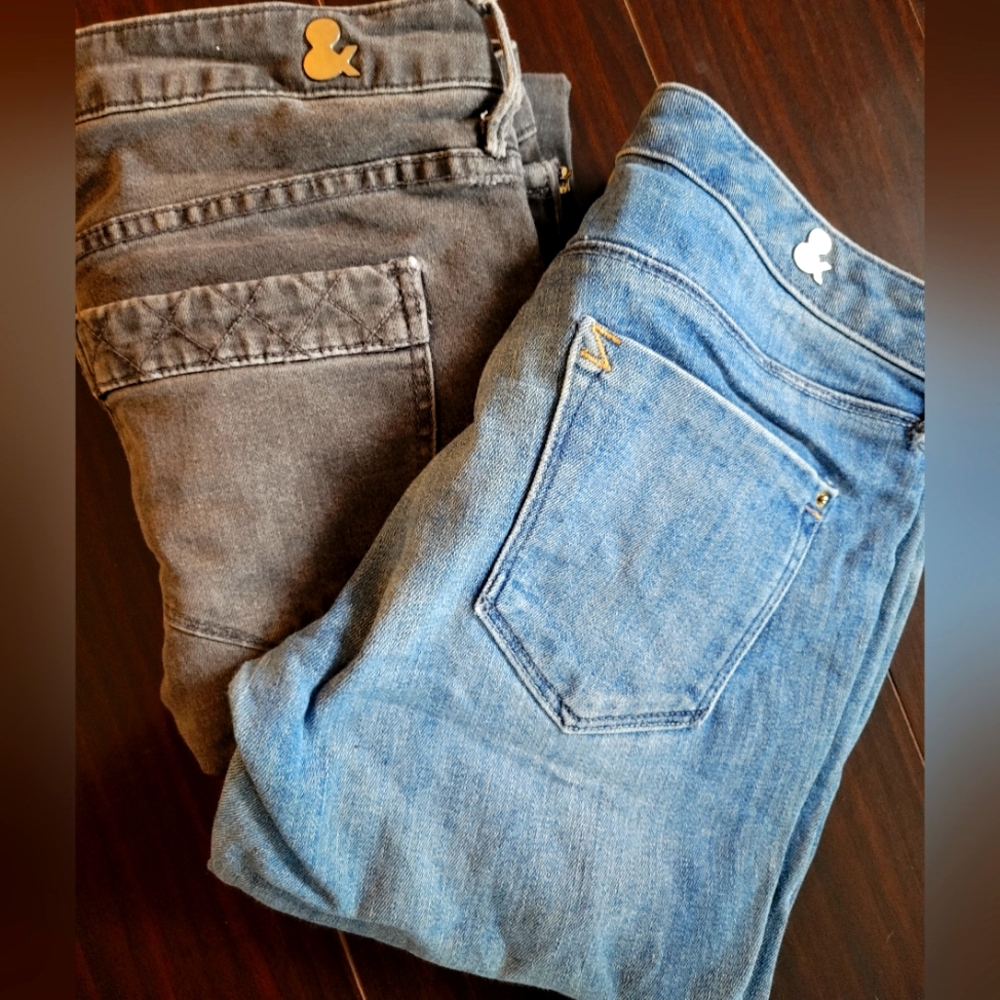 H&M 2 pairs of jeans size 28